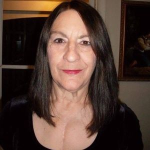 Meet your Posher, Deborah